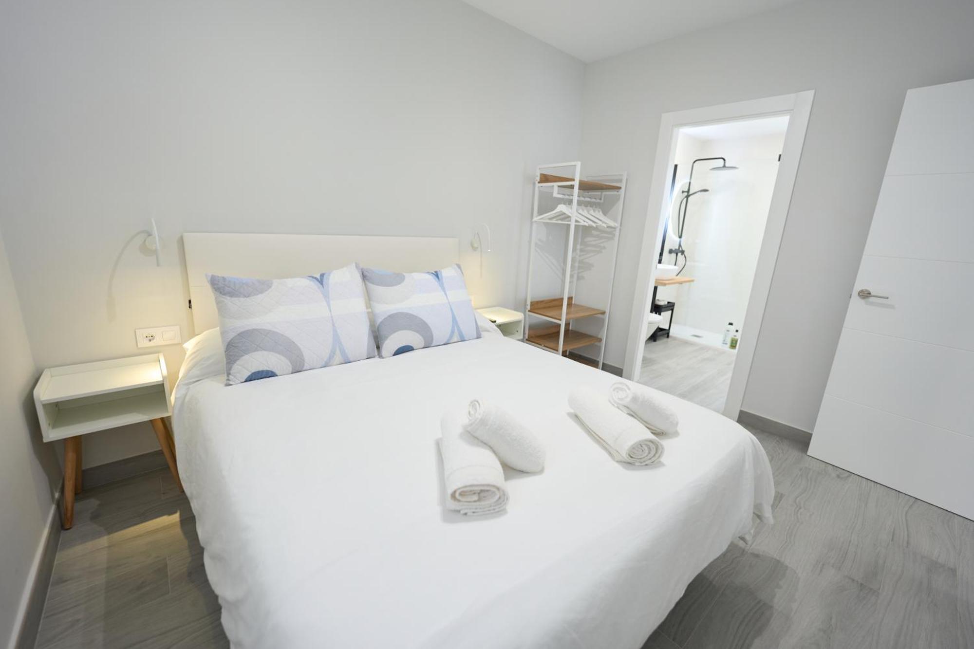 Paseo Maritimo - Apartamento A Estrenar, A Pie De Playa, Con 2 Banos Almería Exterior photo